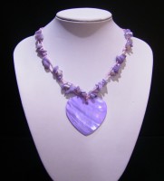 Collar Nacar forma Corazón-Morado