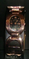 Reloj Correa Ancha Cuero-Negro y Dorado