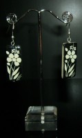 Pendientes Esmaltados motivo flor-Negro